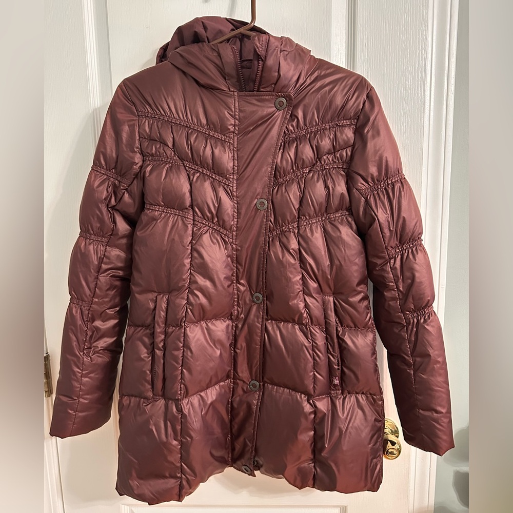 Prana burgundy puffer XS